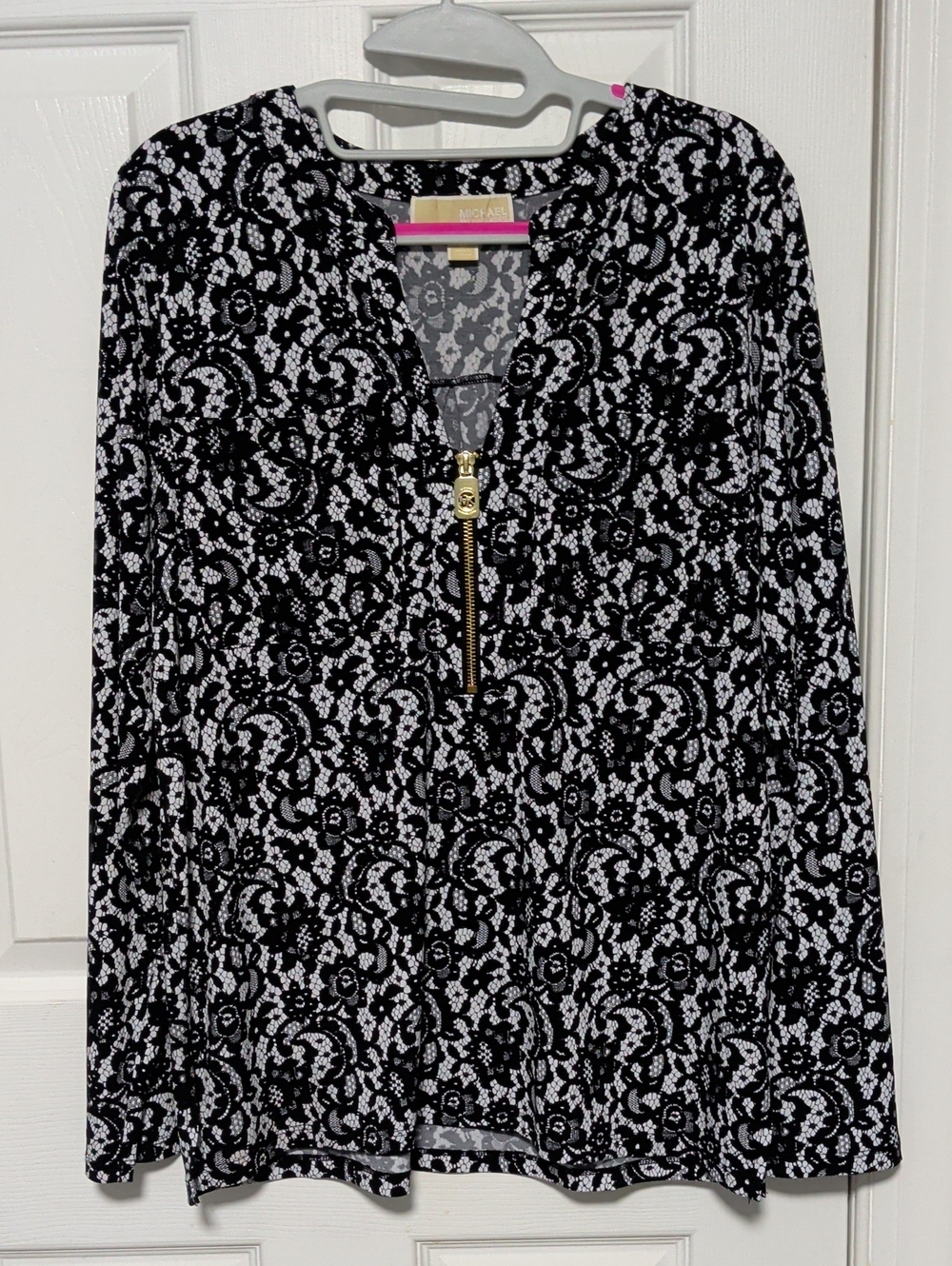 MICHAEL Michael Kors Black & White Lace-Print Zip Pullover Blouse